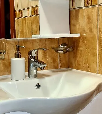 דירה Viktor&daria